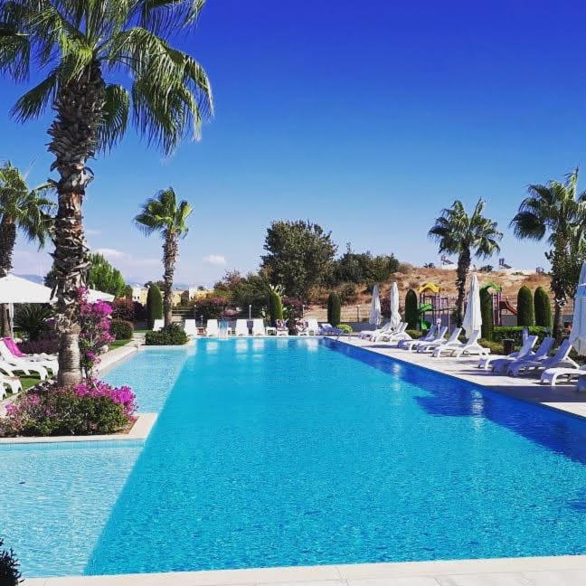 Babylon Luxury Villa With Private Pool And Indoor Heated Pool Side Exterior foto