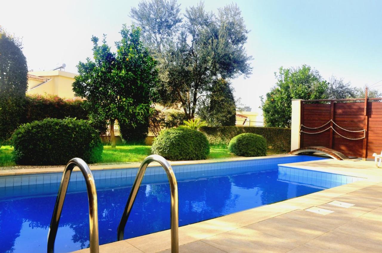 Babylon Luxury Villa With Private Pool And Indoor Heated Pool Side Exterior foto
