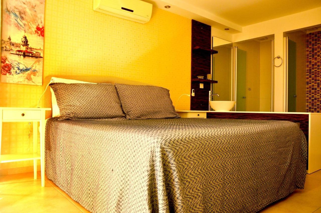 Babylon Luxury Villa With Private Pool And Indoor Heated Pool Side Exterior foto